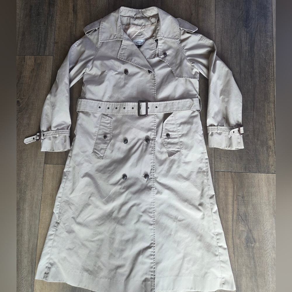 Vintage Saxton Hall Tan Trench Coat 8 Petite